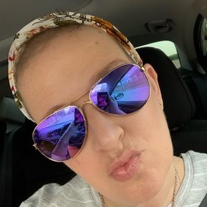 Meet your Posher, Kristen